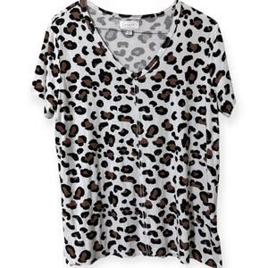 Mudpie women’s size small Leopard Print V-Neck Women's Top stretchy soft casual